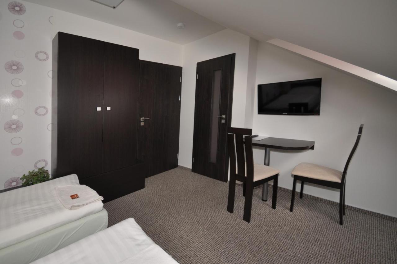 Hotel Jordanek Opočno Eksteriør billede