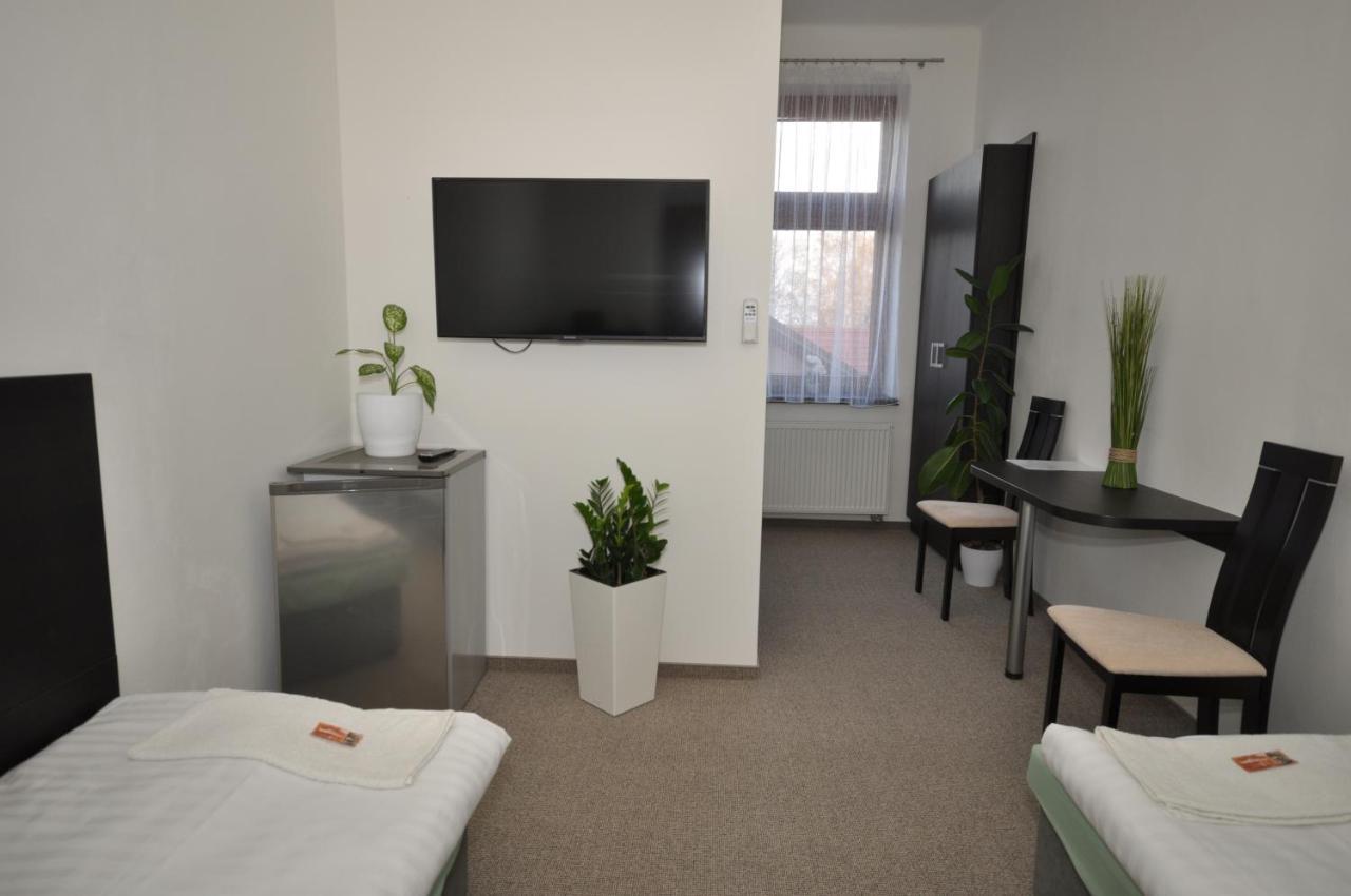Hotel Jordanek Opočno Eksteriør billede