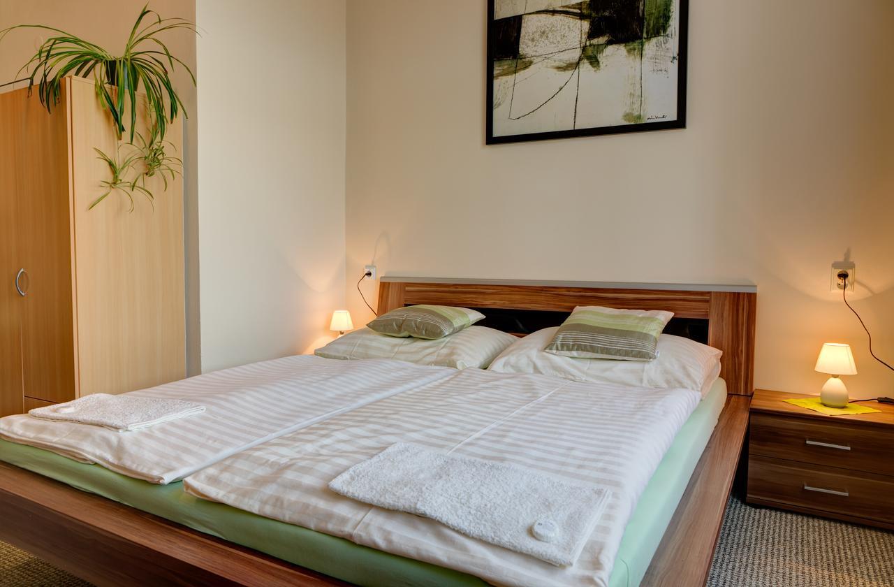Hotel Jordanek Opočno Eksteriør billede