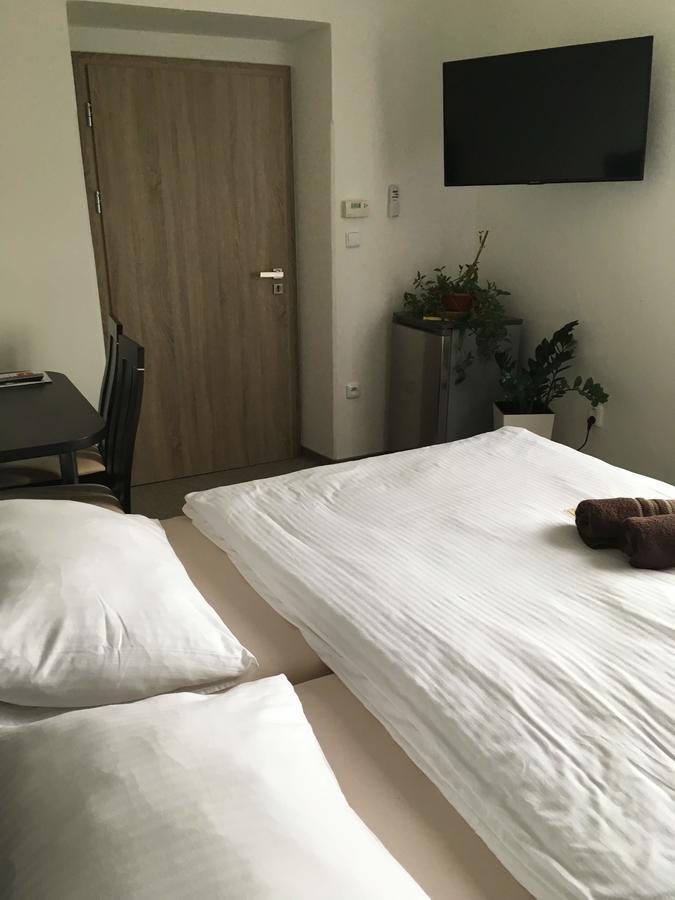 Hotel Jordanek Opočno Eksteriør billede